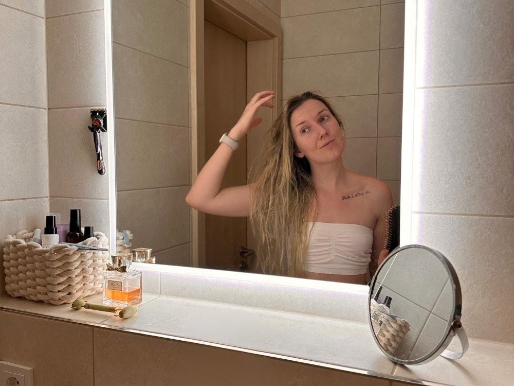 wet hair