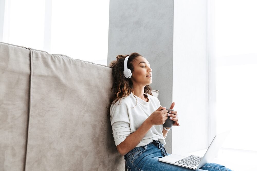girl with headphones